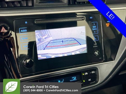 Used 2019 Toyota Corolla LE FWD image 20