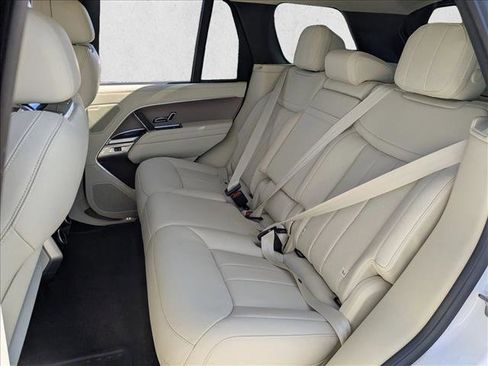 New 2026 Land Rover Range Rover SE image 16