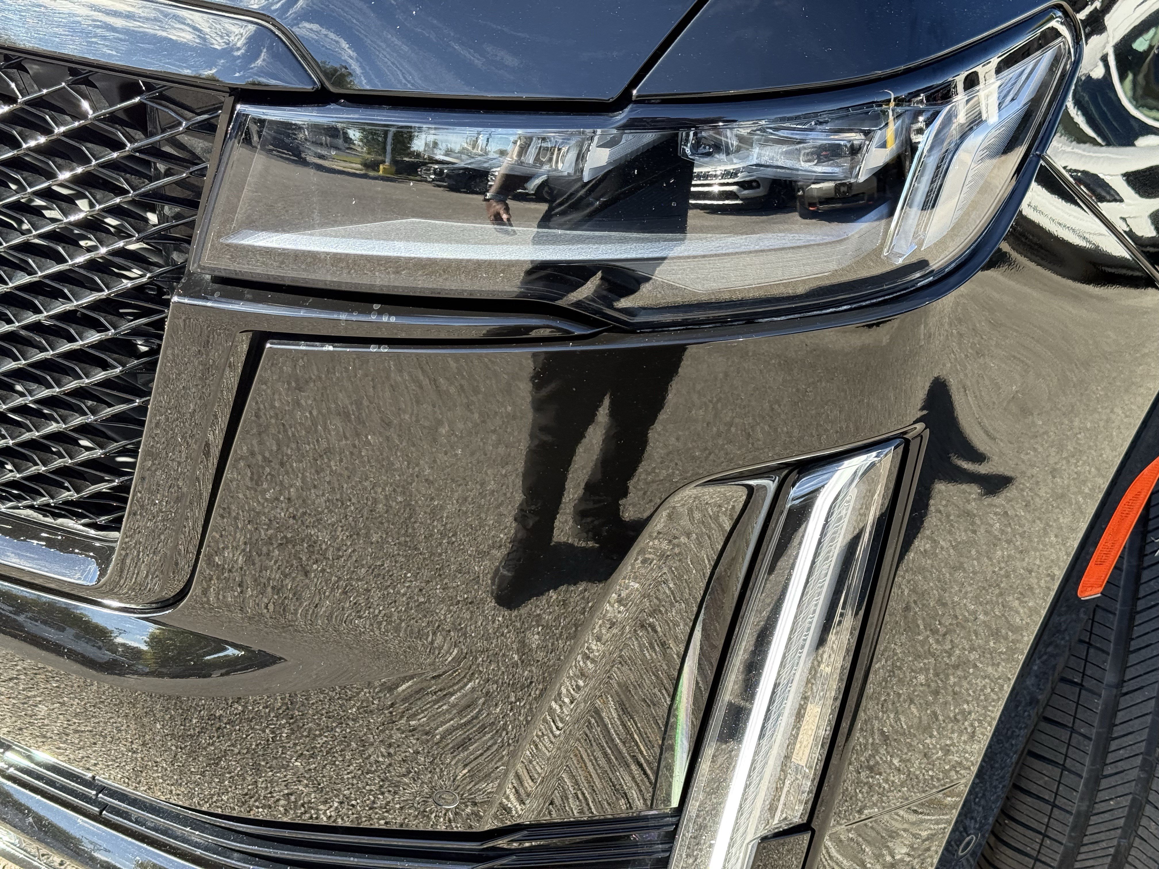 Used 2024 Cadillac Escalade Sport Platinum AWD/4WD image 6