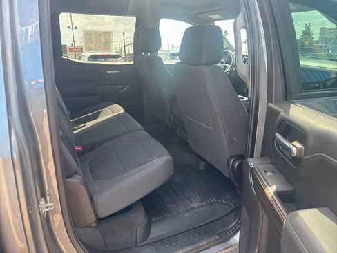 Certified 2022 Chevrolet Silverado 1500 RST w/ LPO, Blackout Package AWD/4WD image 34