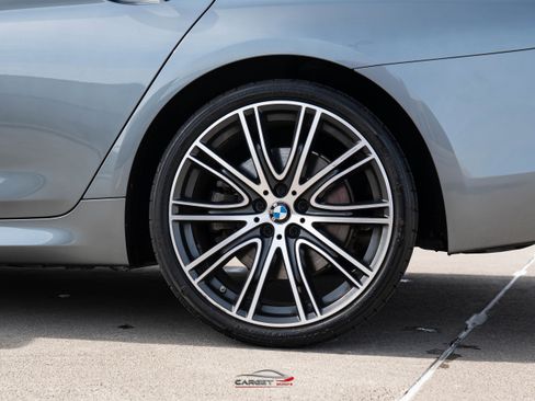 Used 2018 BMW 540i w/ M Sport Package image 12