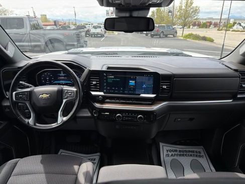 Used 2024 Chevrolet Silverado 2500 LT w/ Convenience Package AWD/4WD image 20