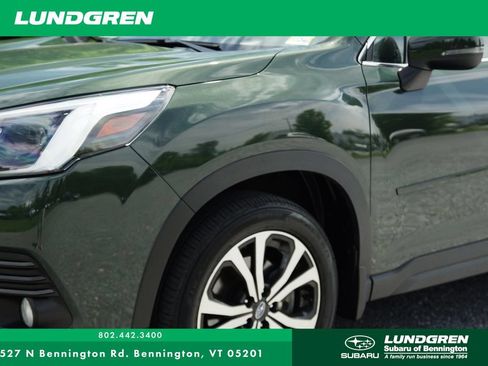 Used 2023 Subaru Forester Limited AWD/4WD image 38