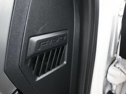 Used 2019 Ford F150 Platinum w/ Equipment Group 701A Luxury image 31