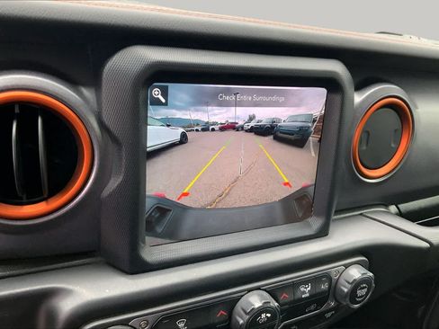 Used 2021 Jeep Gladiator Mojave AWD/4WD image 26