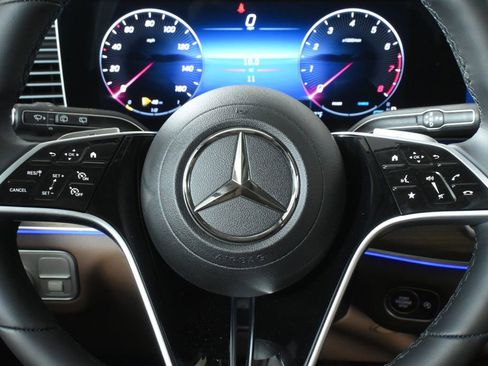 New 2026 Mercedes-Benz GLE 350 4MATIC image 18