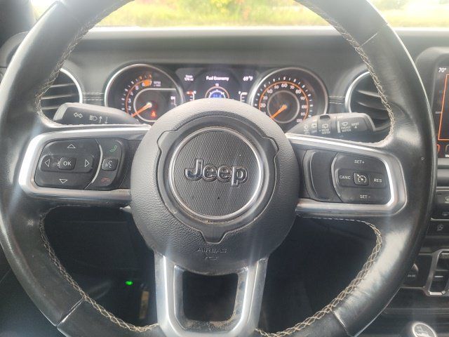Used 2019 Jeep Wrangler Unlimited Sahara AWD/4WD image 18