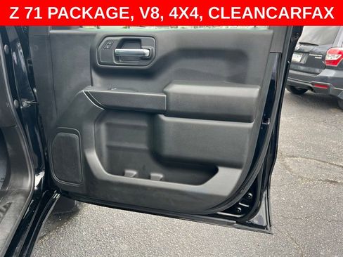 Used 2021 Chevrolet Silverado 1500 Custom Trail Boss w/ LPO, Dark Essentials Package AWD/4WD image 28