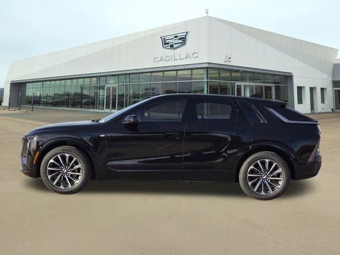 New 2026 Cadillac Lyriq Sport w/ LPO, Floor Liner Package image 3