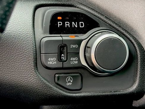 Used 2025 RAM 1500 Tradesman AWD/4WD image 13