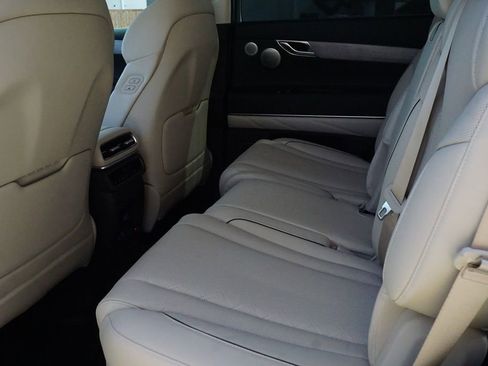 New 2026 Genesis GV80 2.5T Prestige image 18