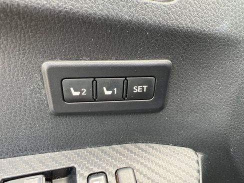 Used 2013 Toyota RAV4 Limited image 15