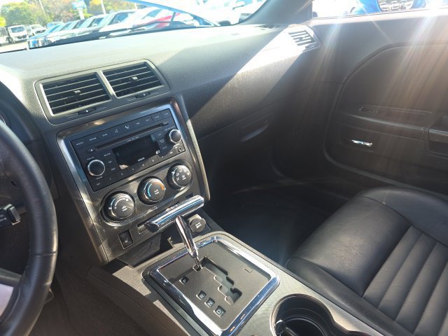 Used 2009 Dodge Challenger R/T RWD image 19