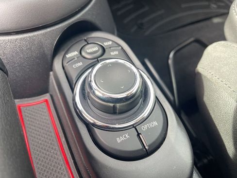 Used 2024 MINI Cooper S image 26