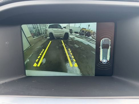 Used 2016 Volvo V60 T5 Cross Country Platinum w/ Climate Package image 40