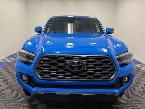 Used 2021 Toyota Tacoma TRD Off-Road AWD/4WD image 2
