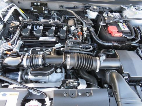Used 2020 Honda Accord LX image 35