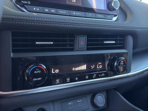 New 2026 Nissan Rogue SV image 25