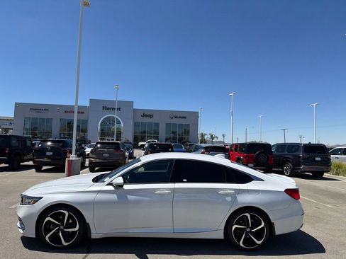 Used 2020 Honda Accord Sport image 6