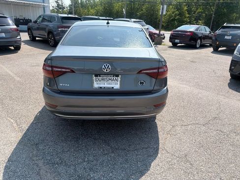 Used 2019 Volkswagen Jetta SE FWD image 6