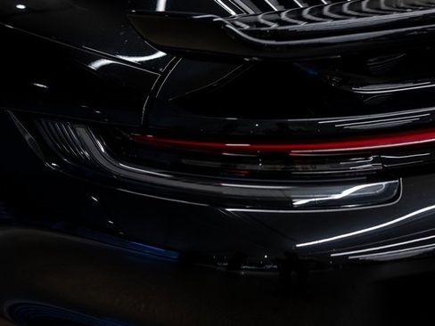 Used 2021 Porsche 911 Turbo image 23