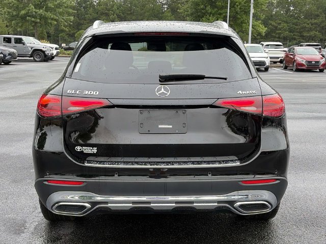 Used 2023 Mercedes-Benz GLC 300 4MATIC image 7