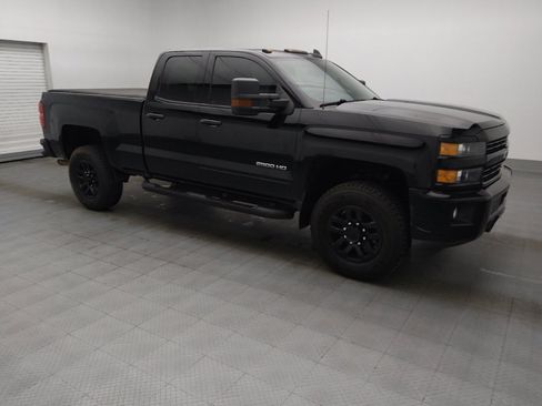 Used 2017 Chevrolet Silverado 2500 LT AWD/4WD image 11