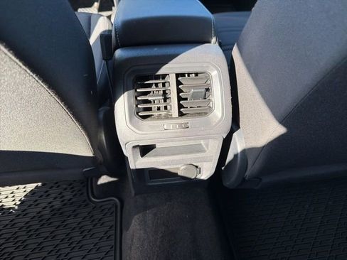 Used 2023 Volkswagen Tiguan S image 16