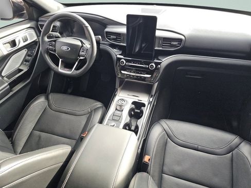 Used 2024 Ford Explorer ST w/ Equipment Group 401A image 29