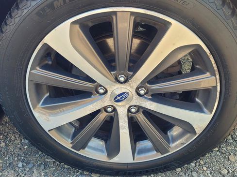 Used 2016 Subaru Legacy 2.5i Limited AWD/4WD image 36