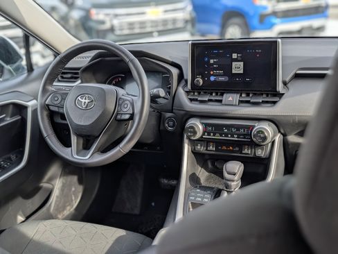 Used 2023 Toyota RAV4 XLE w/ XLE Grade Weather Package image 15