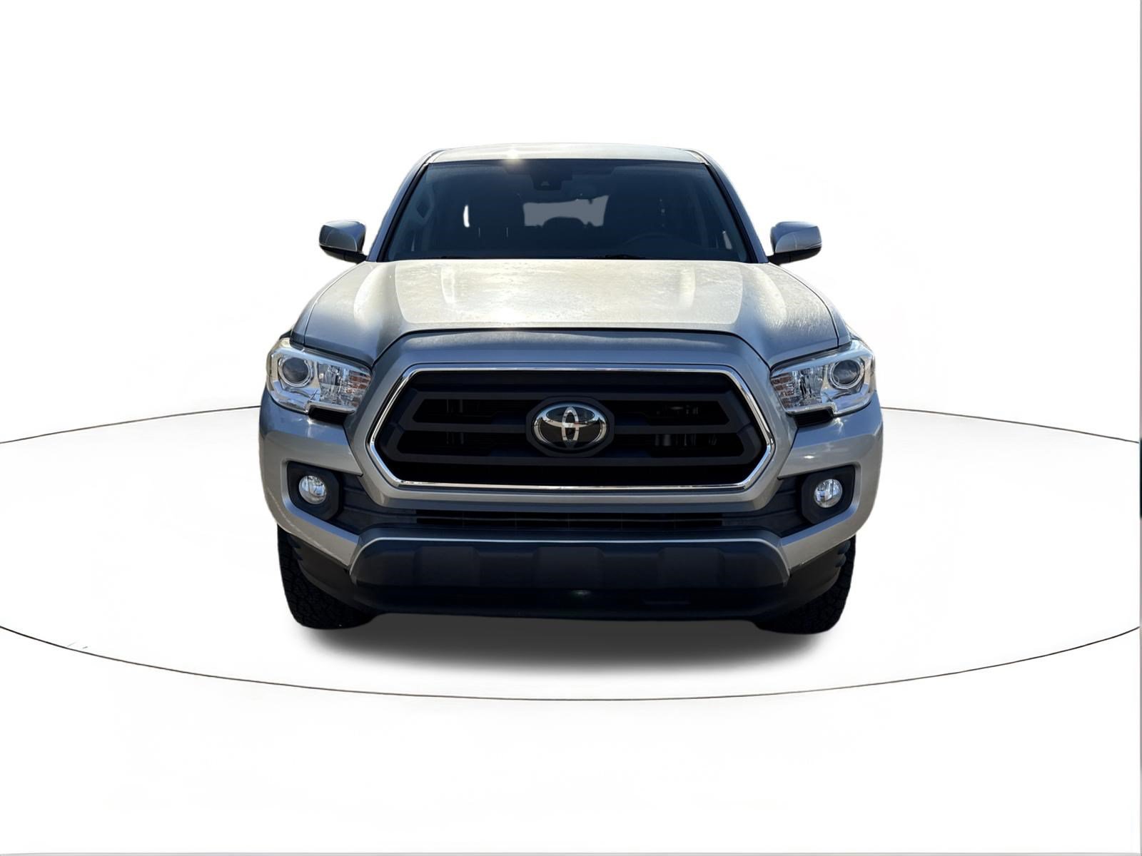 Used 2022 Toyota Tacoma SR5 w/ Technology Package RWD image 8