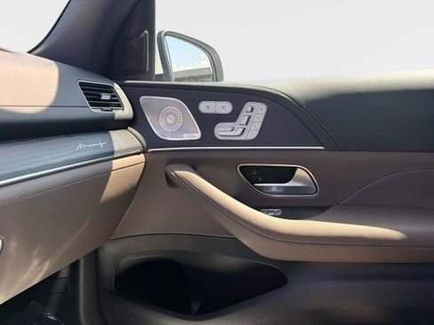 New 2026 Mercedes-Benz GLE 580 4MATIC image 21
