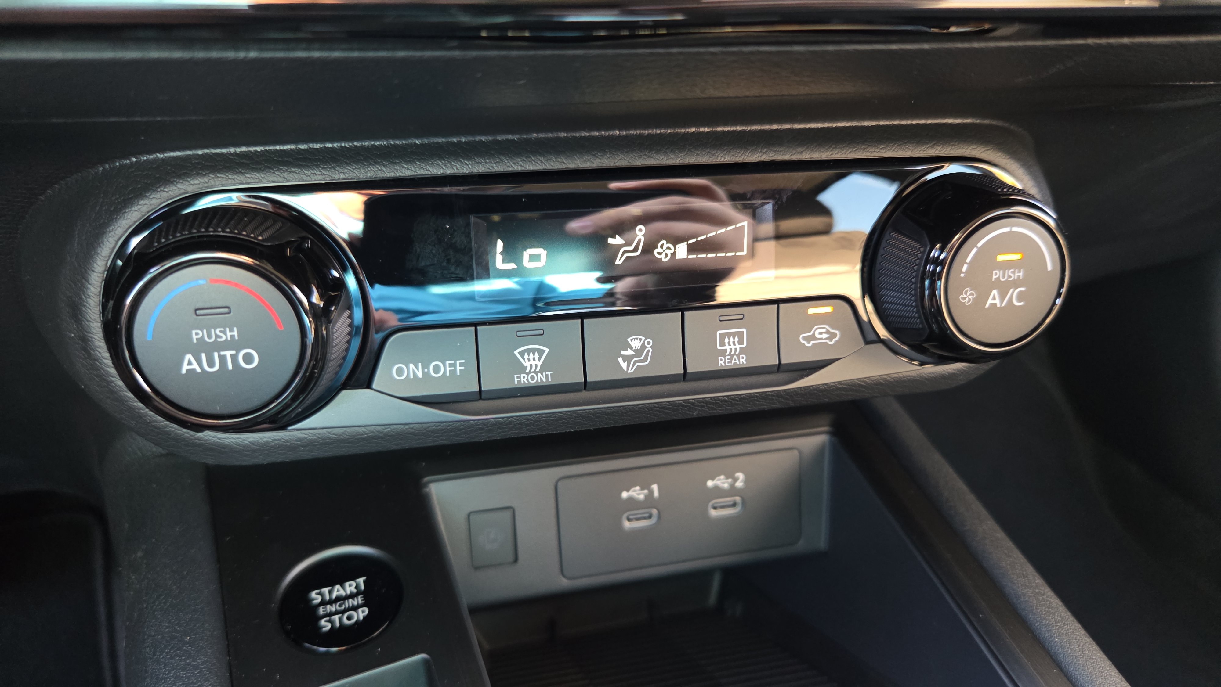 Used 2026 Nissan Kicks SV FWD image 22