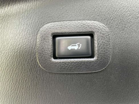 Used 2019 INFINITI QX80 Luxe AWD/4WD image 9
