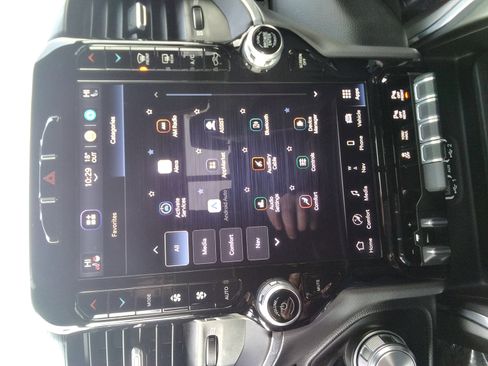 Used 2023 RAM 1500 Laramie image 33