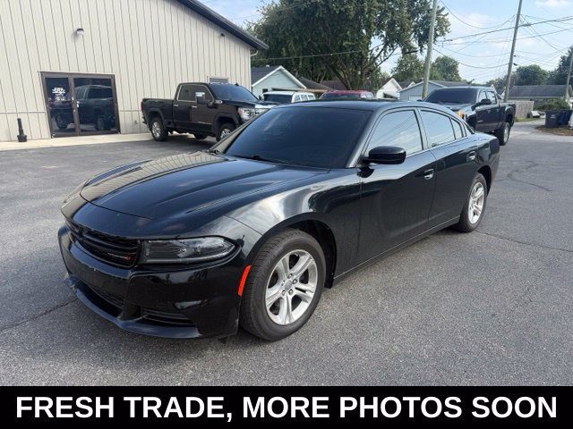 Used 2022 Dodge Charger SXT RWD image 1