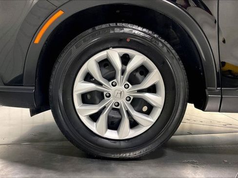 Used 2025 Honda CR-V LX image 9