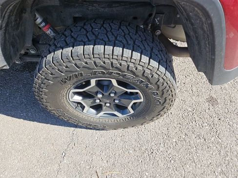 Used 2021 Jeep Gladiator Rubicon AWD/4WD image 13