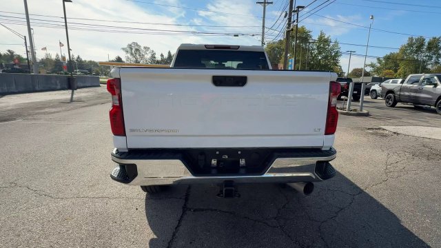 Used 2023 Chevrolet Silverado 2500 LT AWD/4WD image 7