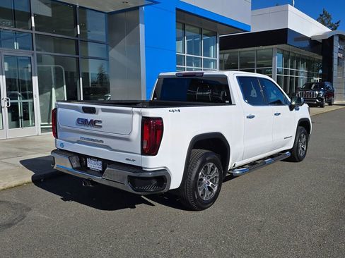 Used 2021 GMC Sierra 1500 SLT image 38
