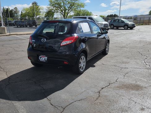 Used 2012 MAZDA MAZDA2 Sport FWD image 13