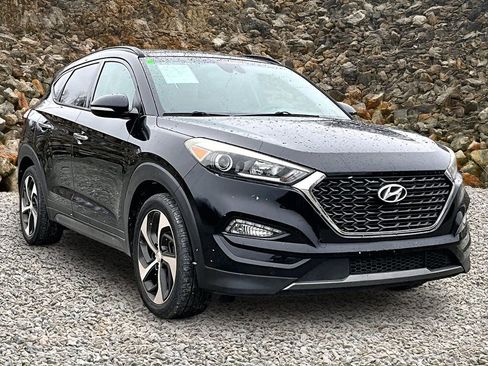 Used 2016 Hyundai Tucson Limited w/ Option Group 03 image 10