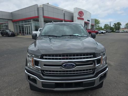 Used 2018 Ford F150 XLT w/ Equipment Group 302A Luxury image 2