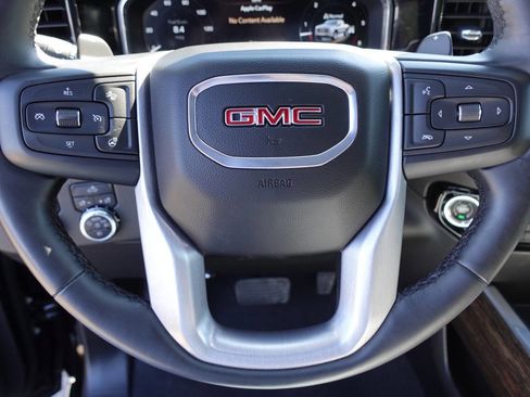 Used 2024 GMC Sierra 1500 Elevation image 41