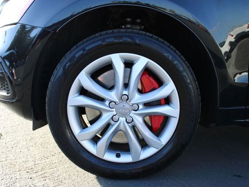 Used 2016 Audi SQ5 Premium Plus w/ Technology Package image 6