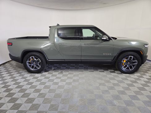 Used 2022 Rivian R1T Launch Edition image 6