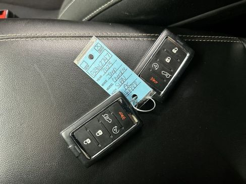 Used 2023 Jeep Grand Cherokee L Laredo w/ Luxury Tech Group I image 12