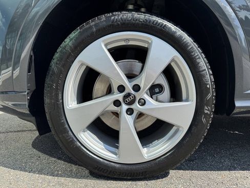 New 2025 Audi Q5 Premium Plus image 7