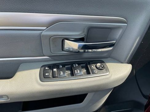 Used 2018 RAM 1500 Big Horn AWD/4WD image 12
